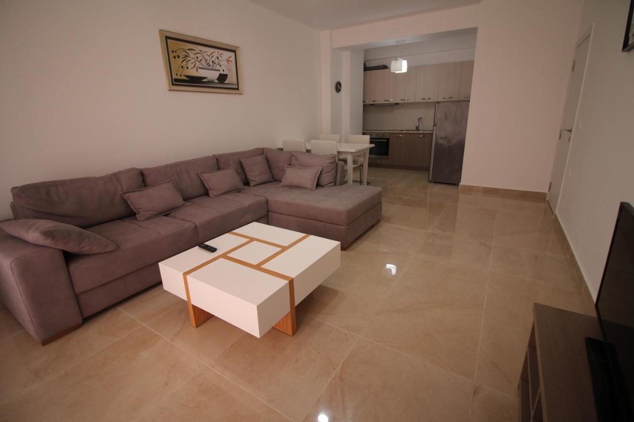 Luxury Sea View Apartaments Sarandë Exterior foto