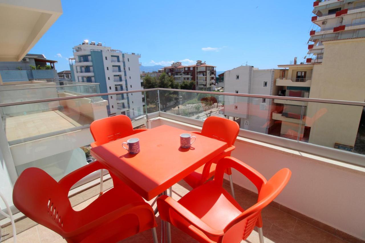 Luxury Sea View Apartaments Sarandë Exterior foto