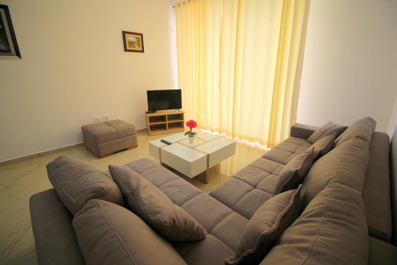 Luxury Sea View Apartaments Sarandë Exterior foto
