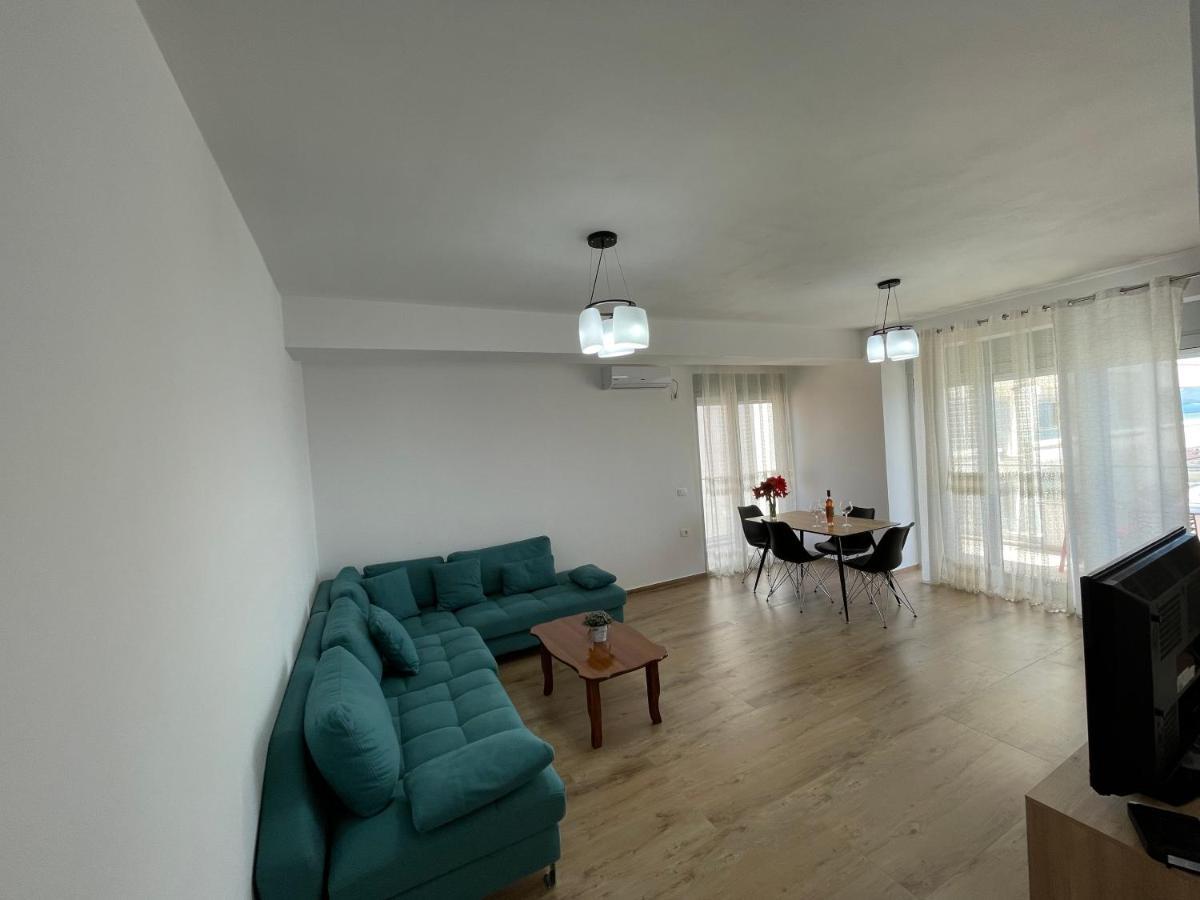 Luxury Sea View Apartaments Sarandë Exterior foto
