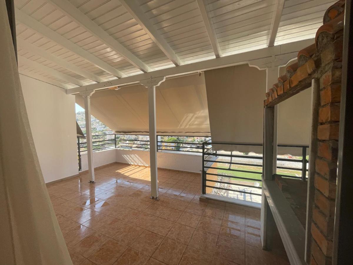 Luxury Sea View Apartaments Sarandë Exterior foto